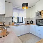Сasa de vacaciones Family Friendly House With A Swimming Pool Galizana, Fazana - 20593