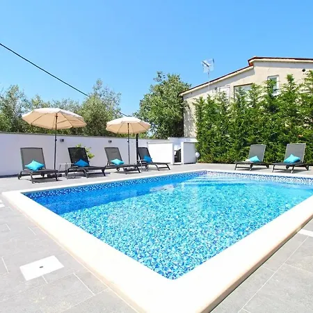 Family Friendly House With A Swimming Pool Galizana, Fazana - 20593 Galižana